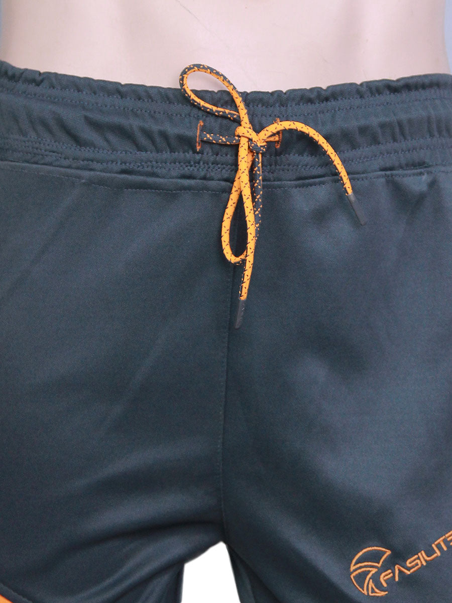Bolt - Three Quarter Shorts