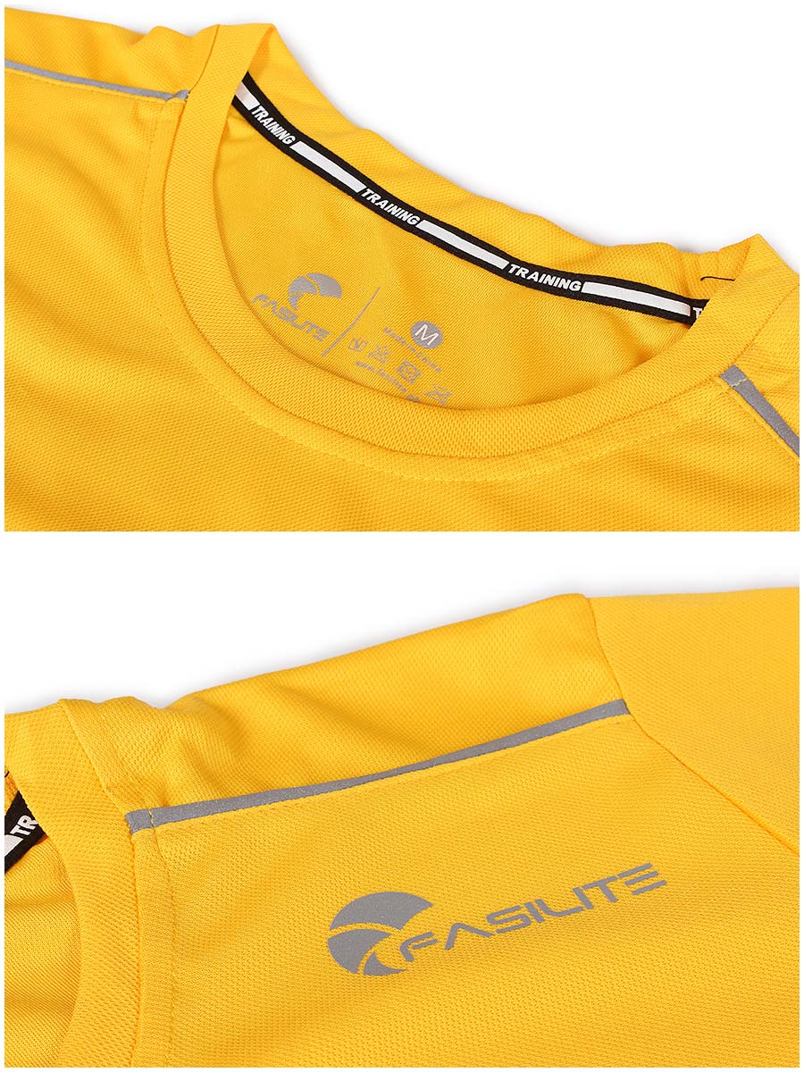 Ultra Fit - T-Shirt