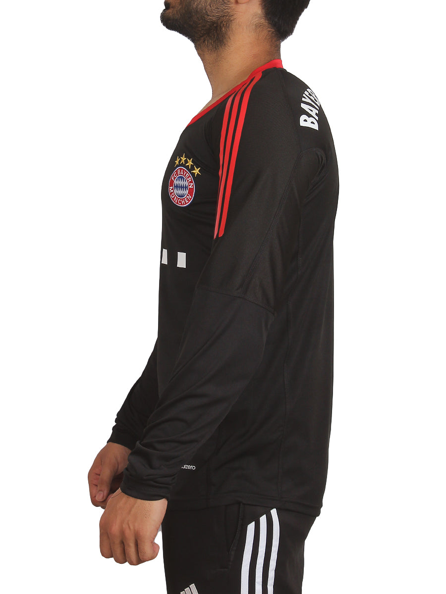 Bayern Munchen - Full Sleeves - Goal Keeper Jersey - 2017 / 2018