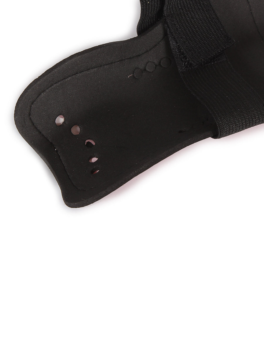 Liverpool Shin Guards - 02 - Red / White