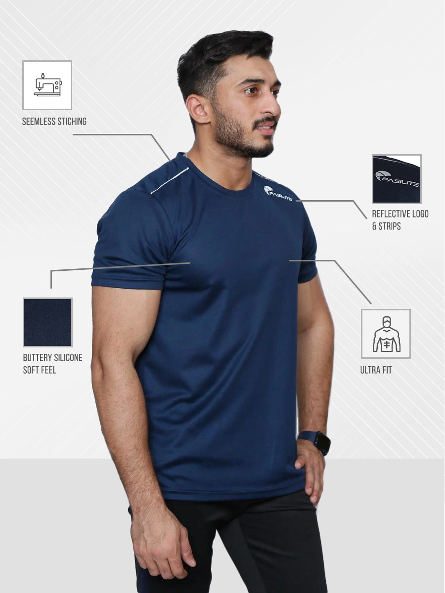 Ultra Fit - T-Shirt - Navy Blue
